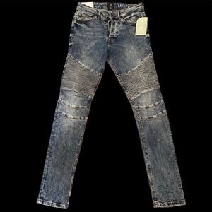 Brand new never worn H&M blue jeans.